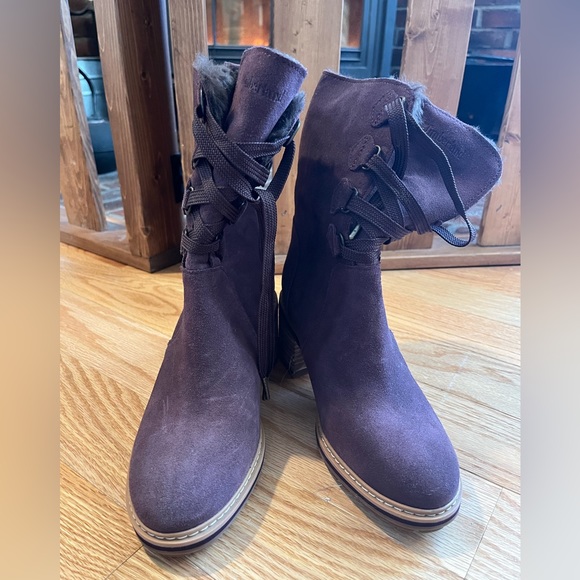 Burgundy Timberland winter boots, size 7. Condition: like new! - Picture 4 of 6